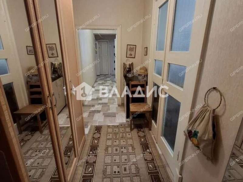 трёхкомнатная квартира на улице Героя Советского Союза Поющева дом 17