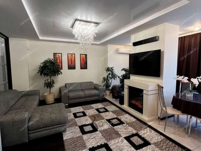 трёхкомнатная квартира на Деловой улице дом 24 к2