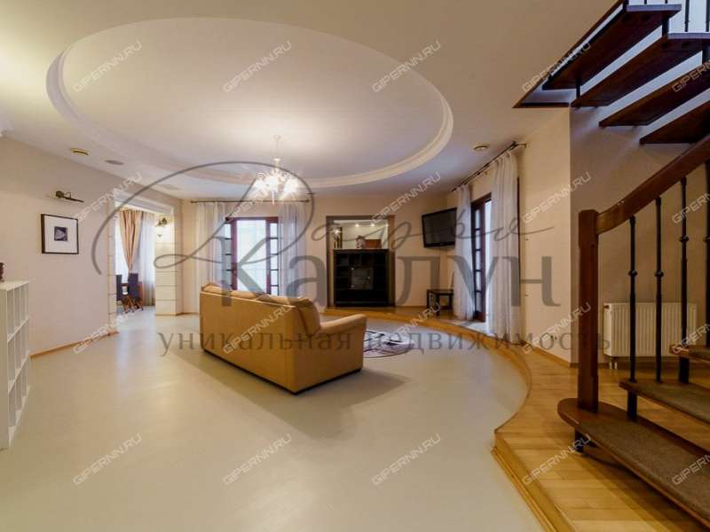 четырёхкомнатная квартира на улице Минина дом 9/4