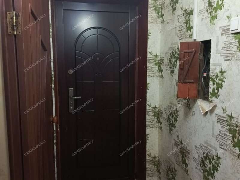 трёхкомнатная квартира на улице Лескова дом 8