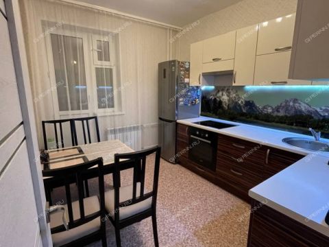 1-komnatnaya-b-r-yuzhnyy-d-10 фото