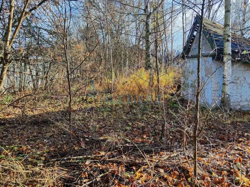 земельный участок 8,7 сотки улица Тарханова