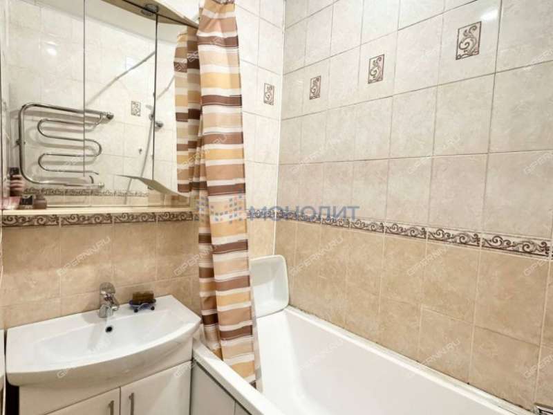 трёхкомнатная квартира на проспекте Ленина дом 80