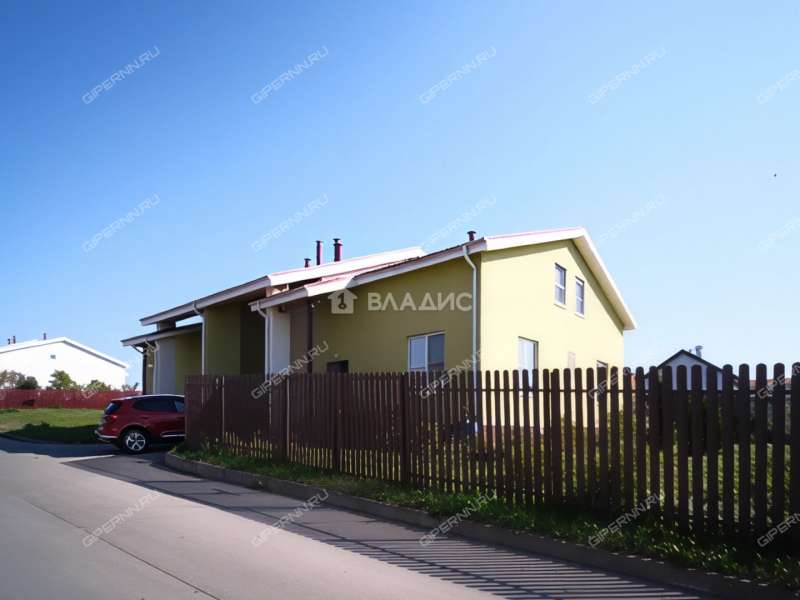 дом на улице Цветочная село Каменки