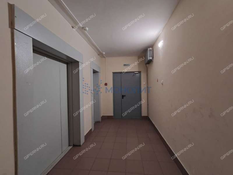 трёхкомнатная квартира на Лысогорской улице дом 89 к2