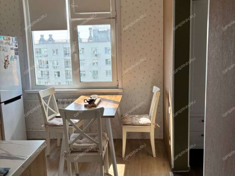 двухкомнатная квартира на Бурнаковской улице дом 61