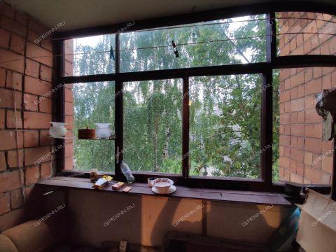 3-komnatnaya-ul-rodionova-d-17 фото