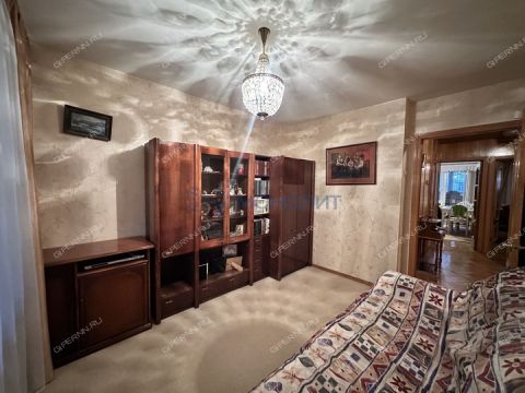 4-komnatnaya-ul-karla-marksa-d-24 фото