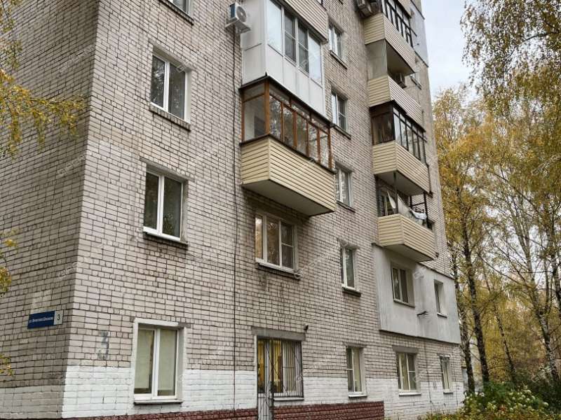 трёхкомнатная квартира на улице Вячеслава Шишкова дом 3