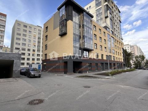 4-komnatnaya-ul-poltavskaya-d-15 фото