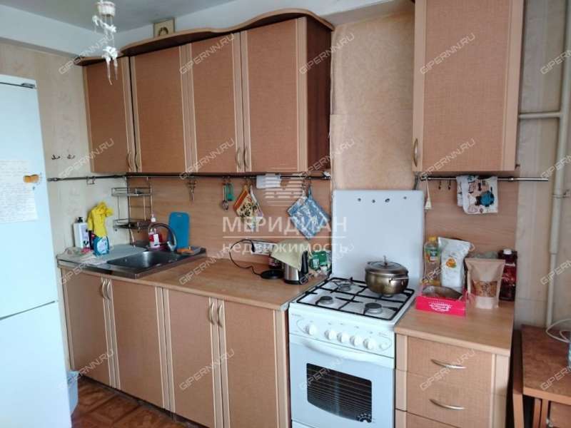 двухкомнатная квартира на улице Движенцев дом 30