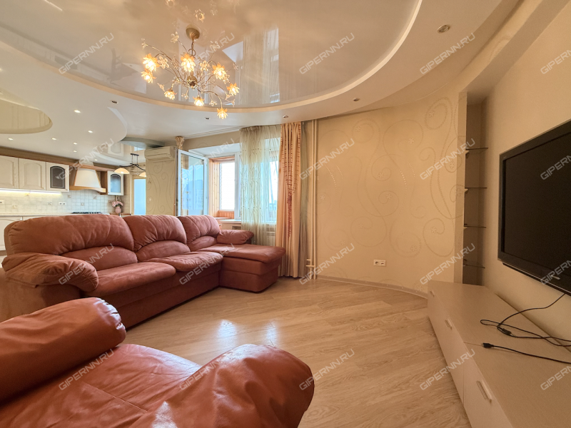 трёхкомнатная квартира на Деловой улице дом 22 к2