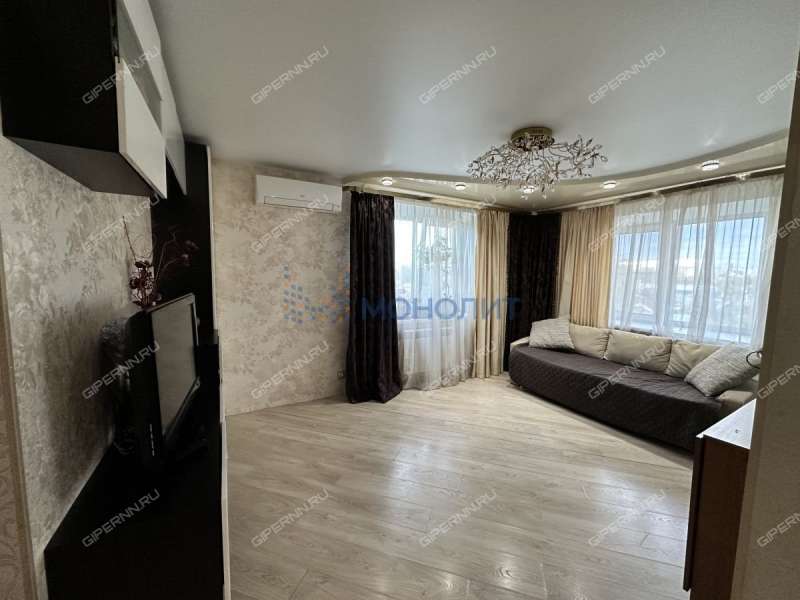 трёхкомнатная квартира на улице Куйбышева дом 69