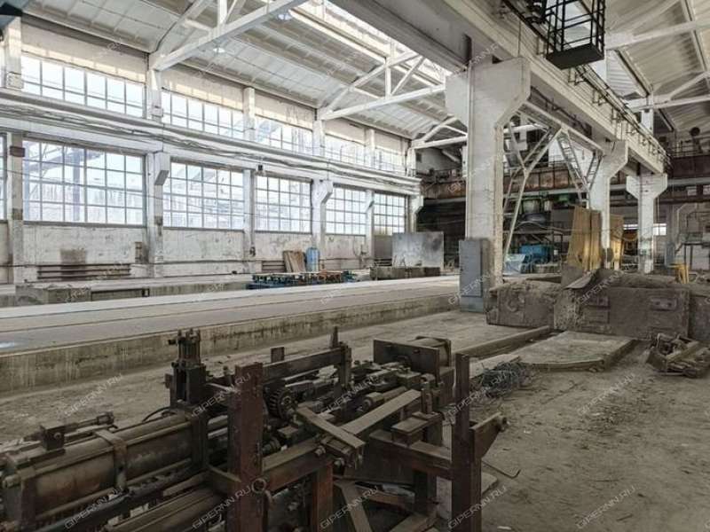 помещение под склад на Федосеенко ул.44