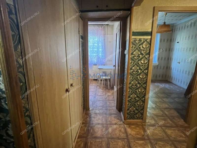 четырёхкомнатная квартира на улице Героя Попова дом 2