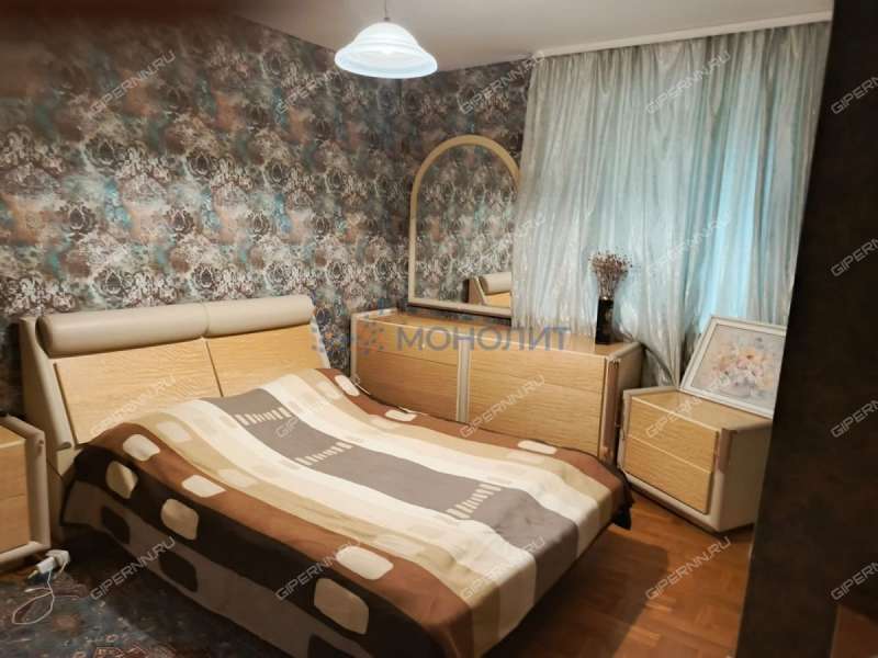 четырёхкомнатная квартира на Красносельской улице дом 3