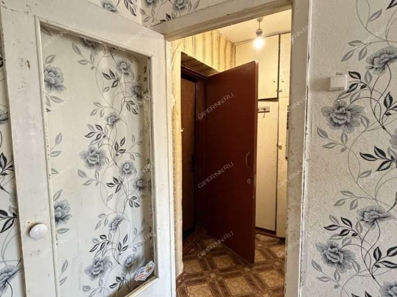 однокомнатная квартира на бульваре 60-летия Октября дом 8