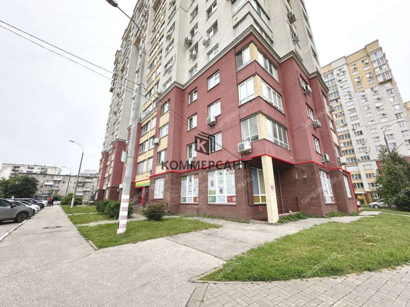 помещение под торговую площадь на Белозерской улице