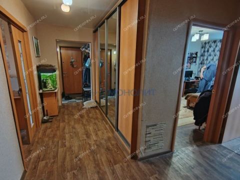 3-komnatnaya-ul-zayceva-d-22 фото