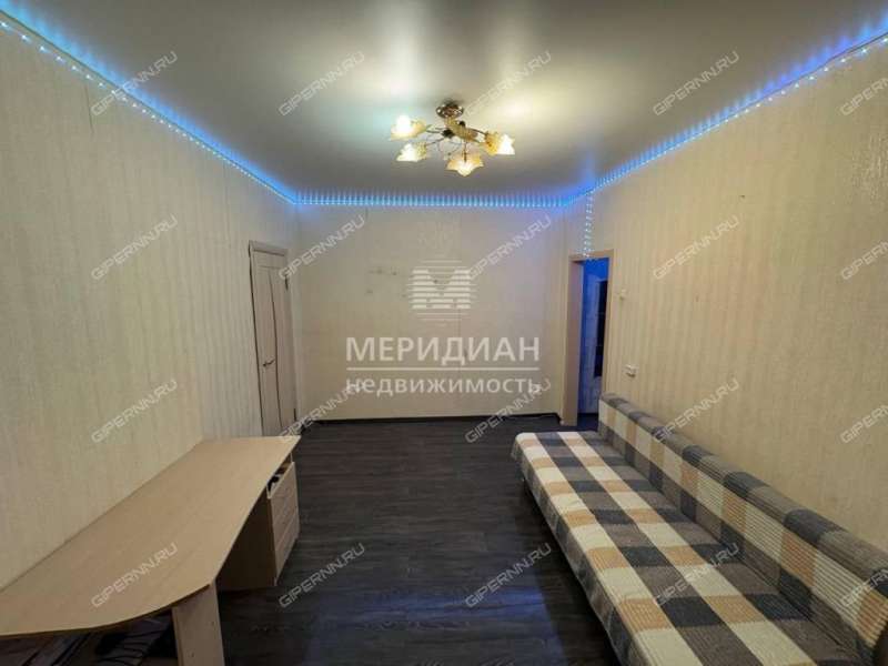 двухкомнатная квартира на улице Глазунова дом 11