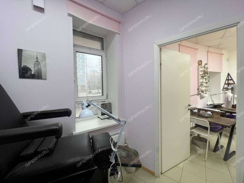 помещение под офис, торговую площадь на улице Белинского