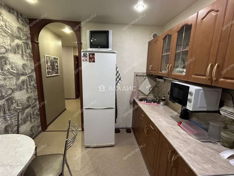 двухкомнатная квартира на улице Федосеенко дом 102