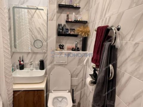 2-komnatnaya-ul-kuybysheva-d-49-k1 фото