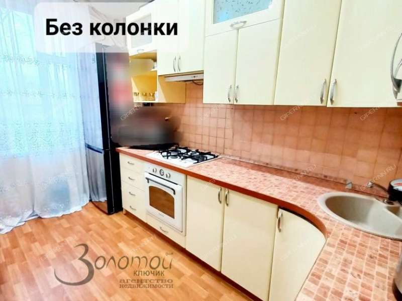 трёхкомнатная квартира на улице Энгельса дом 80 город Балахна