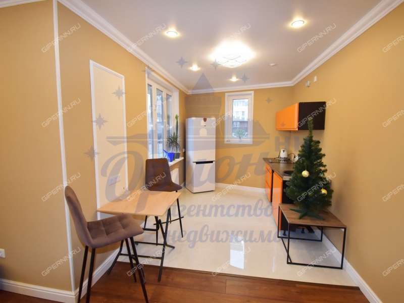 трёхкомнатная квартира на улице Маршала Баграмяна дом 4