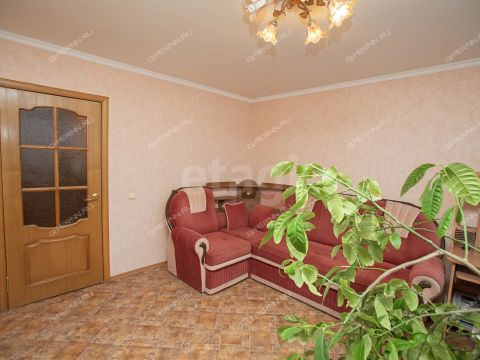 2-komnatnaya-ul-miroshnikova-d-3b фото
