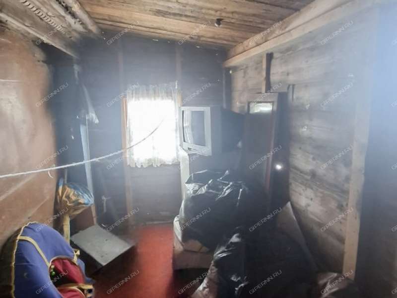 дом на улице Центральная село Варварское