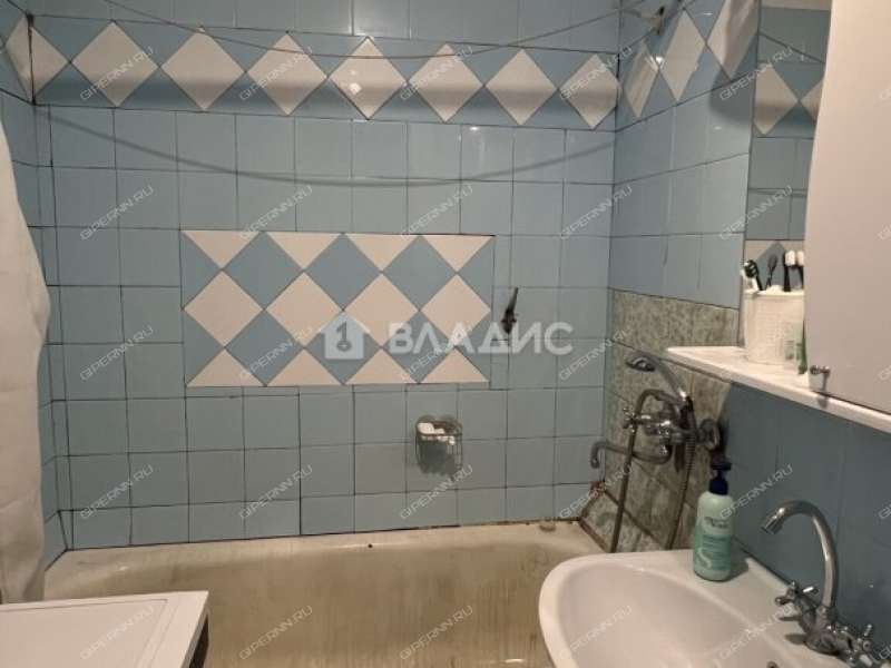 трёхкомнатная квартира на Комсомольской улице дом 35