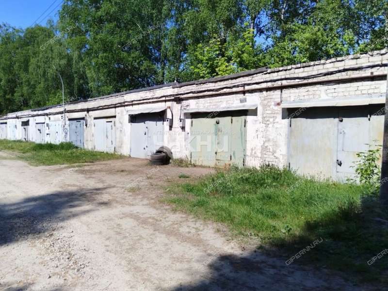гараж на Рельсовой улице