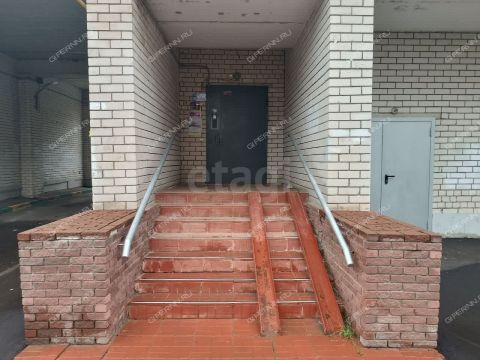 3-komnatnaya-ul-kuznechihinskaya-d-37 фото