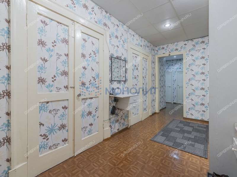 трёхкомнатная квартира на улице Генкиной дом 33/59А