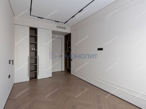 4-komnatnaya-ul-dalnyaya-d-10 фото