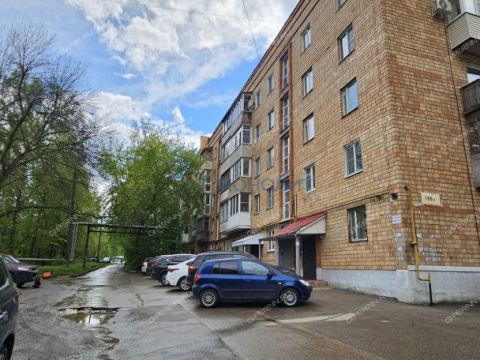 2-komnatnaya-ul-rodionova-d-188a фото