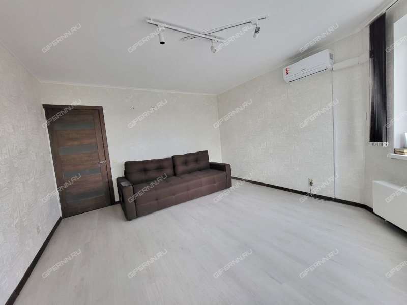 однокомнатная квартира на Украинской улице дом 48