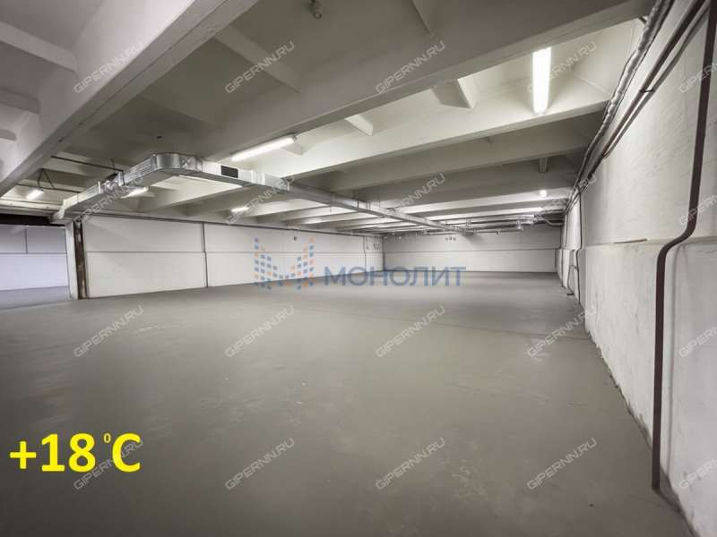 помещение под коммерческую недвижимость на Деловой улице