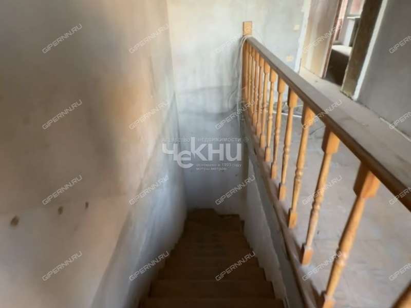 пятикомнатная квартира на улице Родионова дом 180. к.1