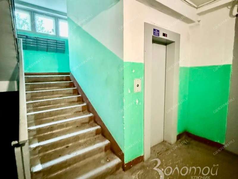 трёхкомнатная квартира на Космической улице дом 52