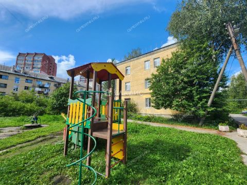 3-komnatnaya-ul-puteyskaya-d-1 фото