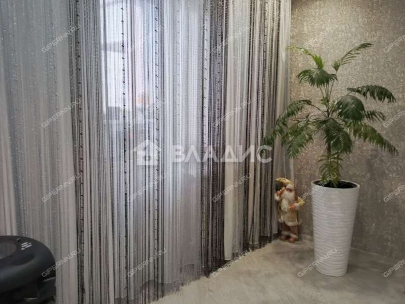 трёхкомнатная квартира на улице Родионова дом 39