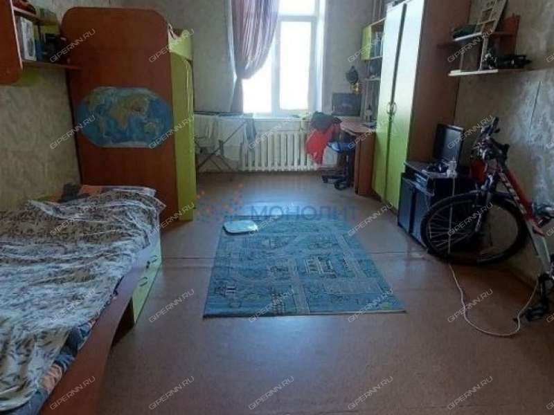 трёхкомнатная квартира на улице Гвардейцев дом 8