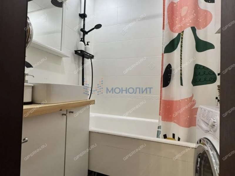 трёхкомнатная квартира на улице Композитора Касьянова дом 5