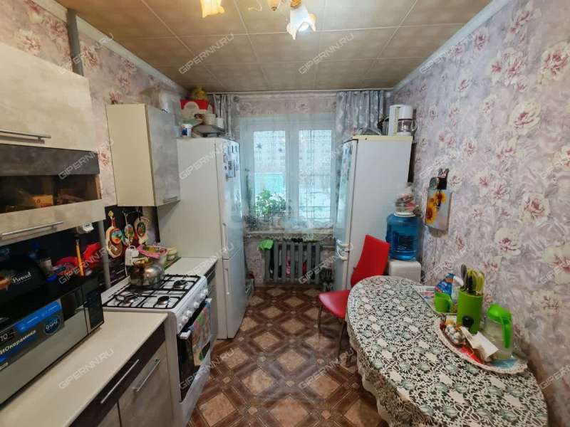 трёхкомнатная квартира на улице Баумана дом 62