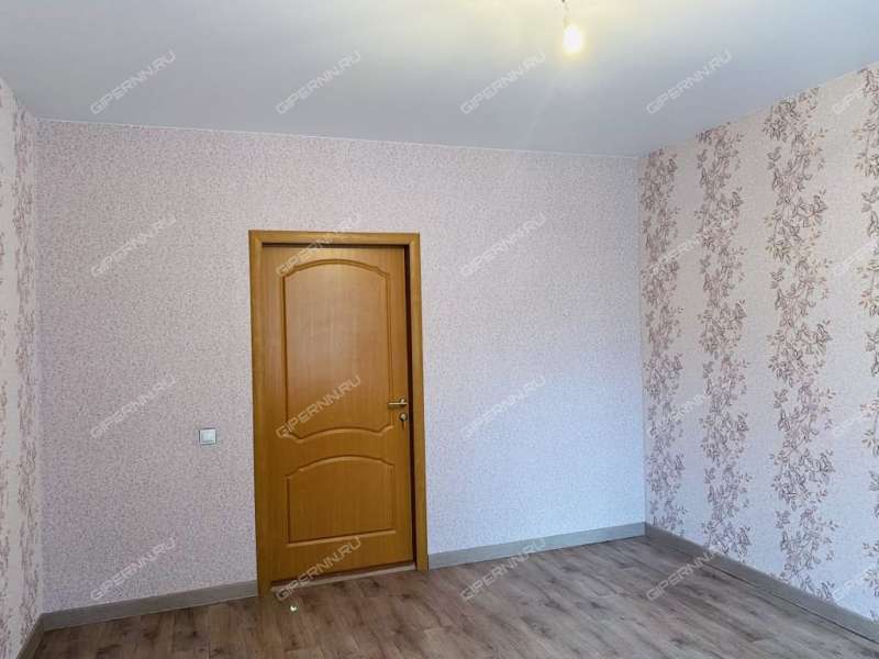 комната в доме 9 на Молодёжном проспекте