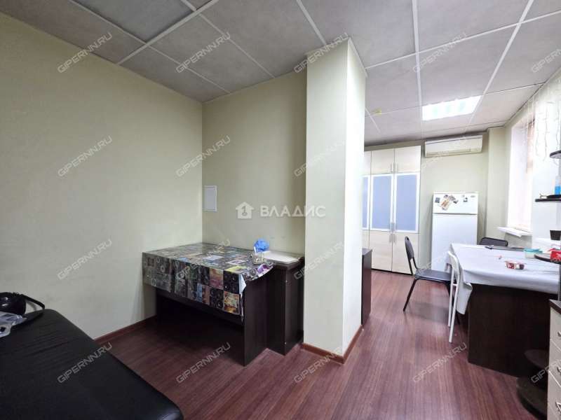 помещение под офис на улице Братьев Игнатовых