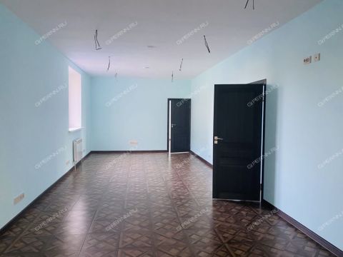 3-komnatnaya-ul-michurina-d-6 фото