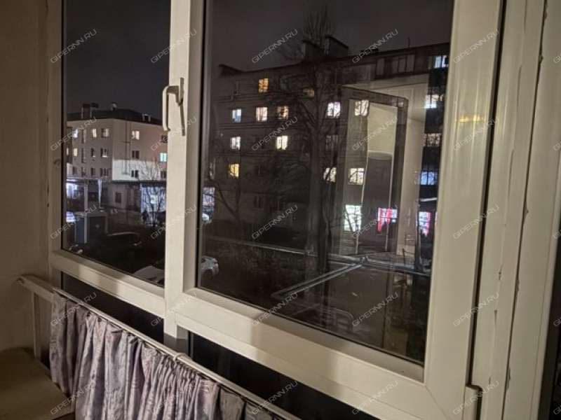 однокомнатная квартира на Школьной улице дом 28 посёлок Ждановский